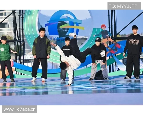 武汉极限运动队在世界街舞大赛中的耐力表现引发热议与关注